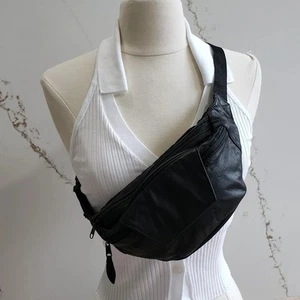 VTG Wilsons Leather Fanny Pack Black 90s Belt Bag Dad Adjustable Waist Zipper - Picture 1 of 9