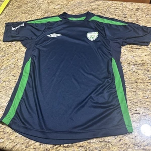 Republik Irland Team Training Trikot Fußball Shirt blau Umbro Größe Small - Bild 1 von 10