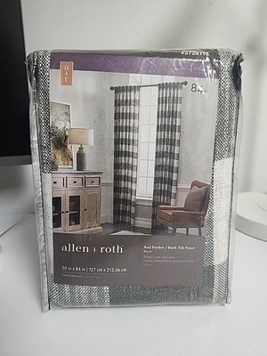 Panel de cortina individual Allen + Roth 50 X 95 pulgadas filtro de luz negro lengüeta trasera Foto 1 de 4