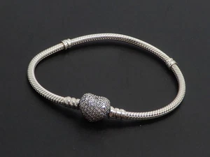 Pandora Moments Sparkling Heart Pavé Bracelet 590727CZ-18cm - Picture 1 of 12