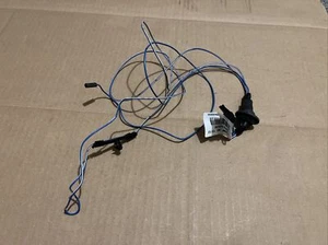 BMW E81 E82 E87 E88 CONVERTIBILE PARAURTI POSTERIORE ANTENNA RADIO FM 6960308 - Foto 1 di 12