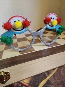 Funny Novelty Christmas Winter Glasses - Smiling Snowmen - Glittery Puff Balls - Picture 1 of 3