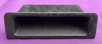 BMW E39 consola central bolsillo trasero cubby 540 530 528 525 M5 serie 5 96-03 OEM Foto 1 de 3