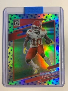 2021 Panini Donruss Optic Tyreek Hill Blue Stars Prizm #32 SP Chiefs - Picture 1 of 2