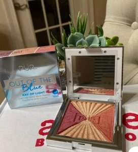 PUR Out of the Blue Ray of Light Up Vanity Blush Palette 0.18 fl oz NIB - Picture 1 of 3