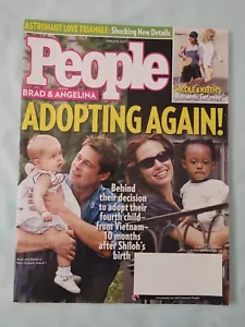 MARCH 19 2007 PEOPLE MAGAZINE BRAD & ANGELINA, NICOLE KIDMAN, HEATHER LOCKLEAR - Picture 1 of 3
