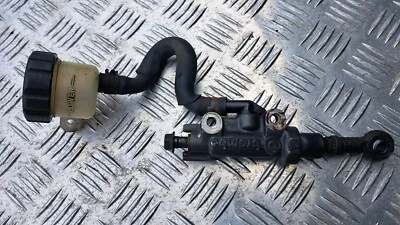 Cilindro maestro de freno trasero Yamaha YZF1000R YZF1000 Thunderace Brembo 1997. Foto 1 de 4