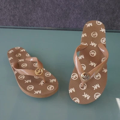 Used Michael Kors Women's 6M Signature Logo Flip Flops Brown EVA PVC Sandals LG2 - Image 1 of 4