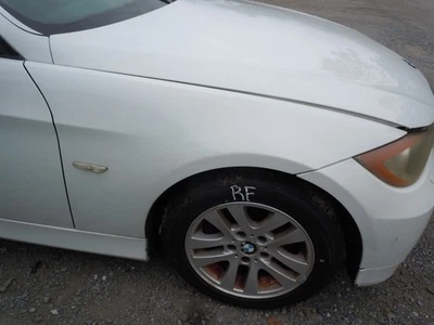 BMW 325i 325Xi 2006 06 sedán vagón guardabarros pasajero derecho OEM 300 Foto 1 de 2