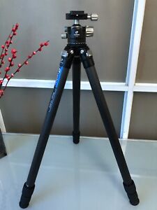 Used Leofoto LS-323C Tripod With Ball Head LH-40 with Center Column