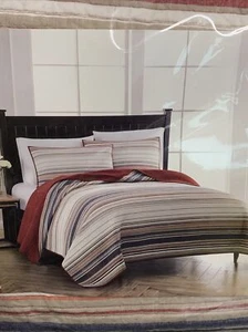 Retro Chic, 3-piece Reversible Striped/Solid Quilt Set, Queen, Red, 100% Cotton - Picture 1 of 10
