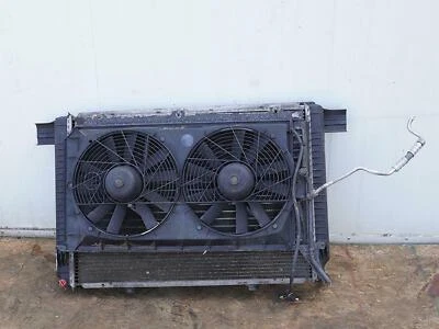 1999 - 2002 Mercedes Benz Sl Class R129 Sl500 Radiator Cooling Fan Motor Oem - Image 1 of 4