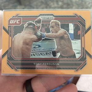 2023 Prizm UFC Base Horizontal Orange #43 Tony Ferguson 79/99 - Welterweight