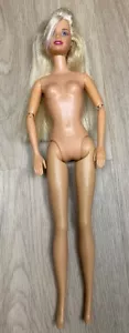 2003 Mattel Barbie "Stylin' Pup" # 56684 Barbie NUDE DOLL ONLY - Picture 1 of 6