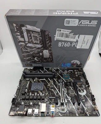 Placa madre modelo desconocido - piezas sueltas/defecto - Imagen 1 de 4