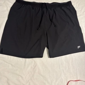 "Pantalones cortos fabletics para hombre sin forro para hombre talla 2XL 7"" entrepierna 42"" cintura" - Imagen 1 de 10