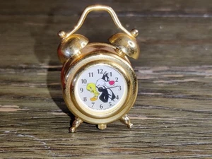 Vintage Westclox Mini 1996 WB Looney Tunes Tweety & Sylvester Collectible Clock - Picture 1 of 5