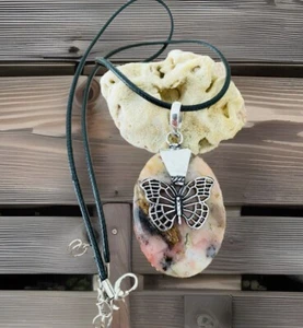 Peruvian Pink Opal Butterfly Gemstone Pendant Necklace -925 Silver plated-new - Picture 1 of 3