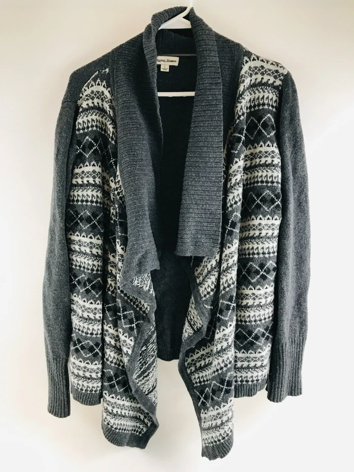 Cardigã Studio Works suéter feminino tamanho grande cinza branco preto aberto malha - Imagem 1 de 4