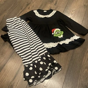 Girls Boutique Christmas Grinch 2 piece set Shirt & Ruffled Pants 6/7 - Picture 1 of 15