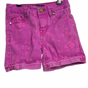 Levi's Girls 6 Regular Midi Shorts Pink Hearts Denim Roll Cuff Adjustable Waist - Picture 1 of 12