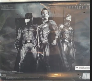 Mezco ONE:12 Collective Justice League Steel Boxed Set, LOWEST PRICE! - Picture 1 of 20