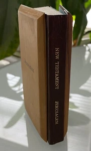 VINTAGE COLLECTORS TREEN NEW TESTAMENT - KING JAMES C 1978 - Picture 1 of 17