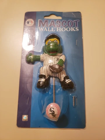 New Chicago White Sox Mascot Wall Hook Southpaw SC Sports New Rare MLB Southside Cover