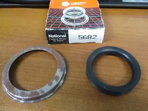 National 5682 Oil Seal For 85-05 C3500HD P30 P32 P3500 P42 - Picture 1 of 2