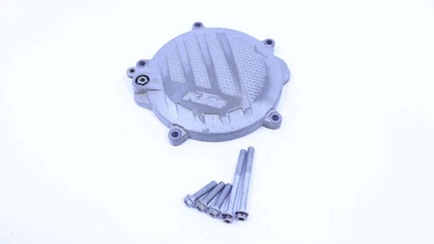 Cubierta de embrague exterior KTM 85 SX 2022 con pernos Stock OEM Foto 1 de 4