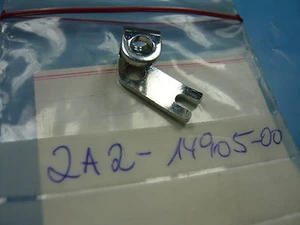Yamaha XS1100 XS750 1978 to 1979_XS500 1978_XS400 1977-79 angle_lever_carburetor - Picture 1 of 2