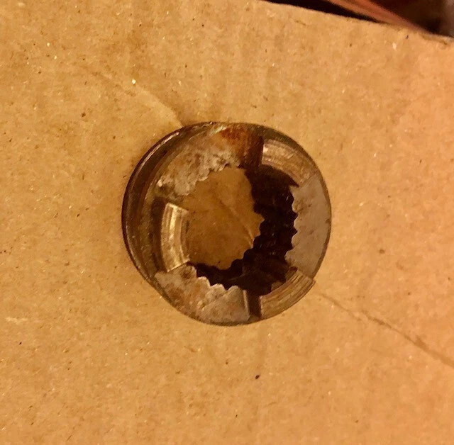 NOS OMC/Johnson/Evinrude  outboard  clutch dog  35hp - Image 1 of 1