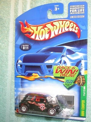 Hot Wheels 2002 Mini Cooper Treasure Hunt with real riders - Image 1 of 2