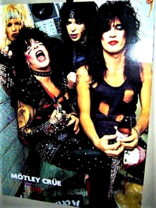 MOTLEY CRUE Shout At The Devil Era FO Poster Guitar World MICK MARS COOL - Picture 1 of 1