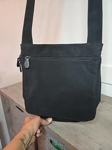 Hobo International Black Nylon Crossbody Messenger Bag Purse~10" x 11" - Bild 1 von 13