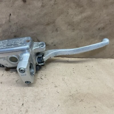 1995 honda Magna 750 vf750c Front Brake Master Cylinder - Изображение 1 из 4