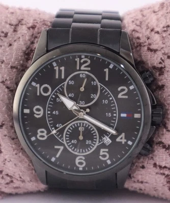 Reloj Pulsera Tommy Hilfiger Hombre Cronógrafo Todo Negro Con "Fecha" Excelente Funcionamiento Foto 1 de 4