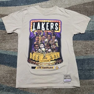 Mitchell & Ness Lakers Hardwood Classics Champions Caricature T-Shirt Size M - Picture 1 of 8