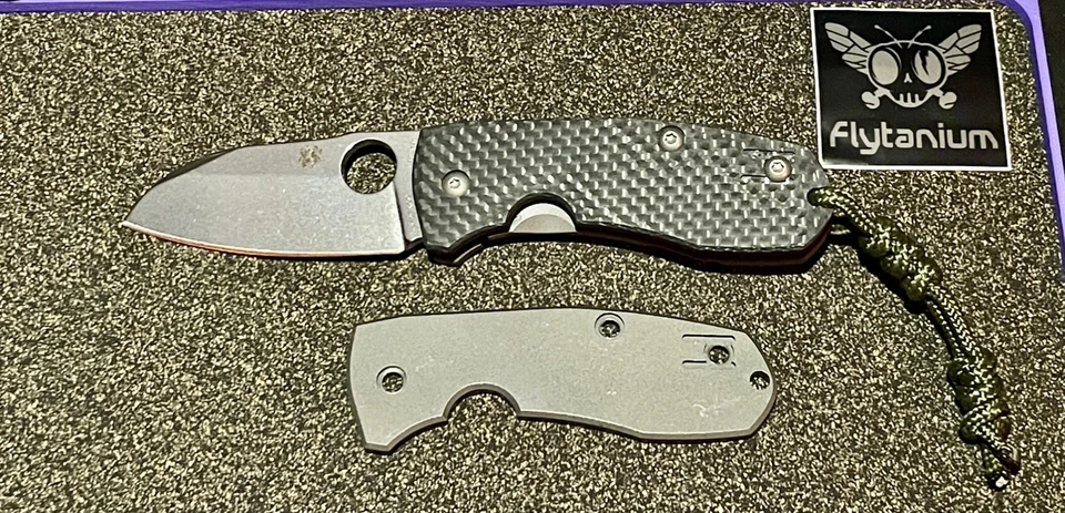 Spyderco Techno 2, hoja lavada a la piedra CTS-XHP, mango Ti y escala de fibra de carbono Foto 1 de 4