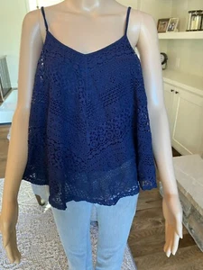 Lord & Taylor Design Lab NWT Womens Cropped Lace Top Blue Size Med - 031 - Picture 1 of 8