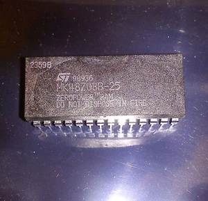 ST MK48Z08B-25 64K ( 8K x 8 ) ZeroPower SRAM DIP28 NOS - Picture 1 of 2