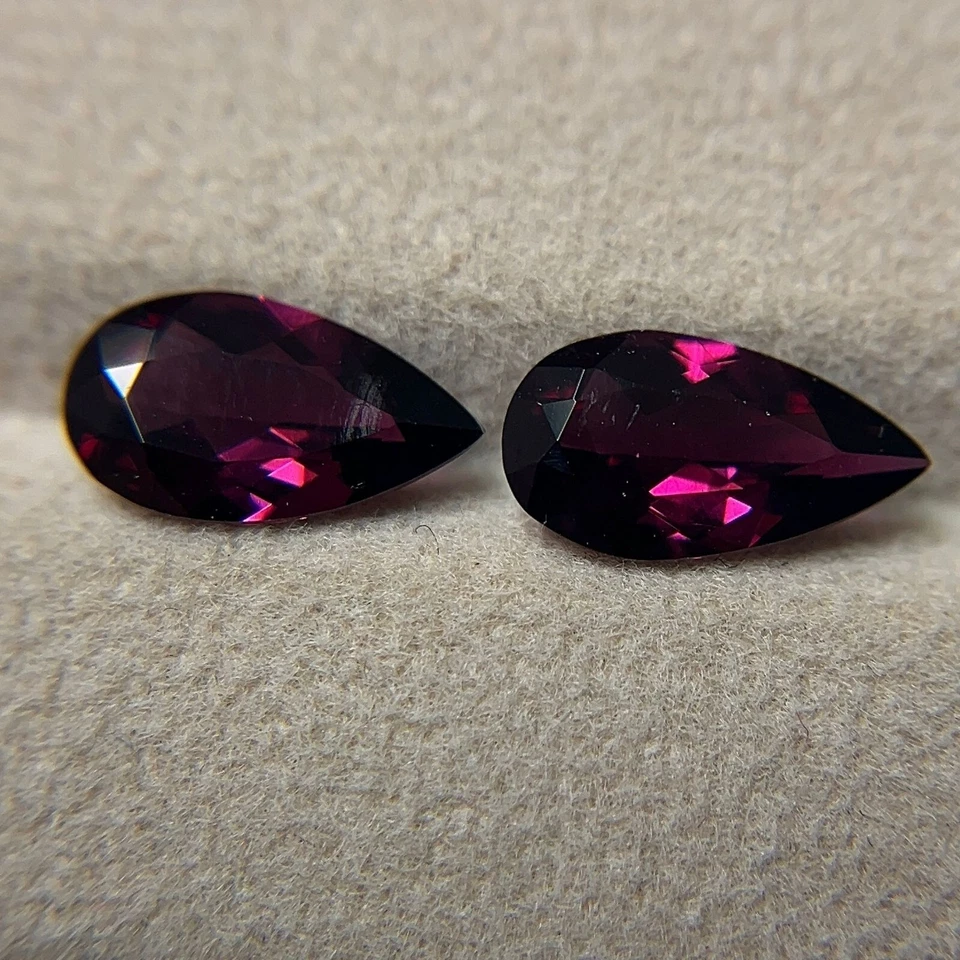 4.30 CTS_ 11.7 X 6.6 PEAR SHAPE UNHEATED 100% NATURAL RHODOLITE GARNET SRI LANKA - Image 1 of 1