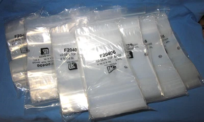 a Box of 1000 Clear Resealable Plastic Bags ~ 4" x 6" x 2mil - Image 1 of 4