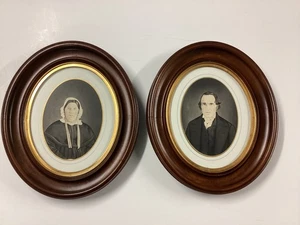 Schönes Paar antike farbige Fotoportraits neuwertig Schwarzwalnuss Rahmen - Bild 1 von 16