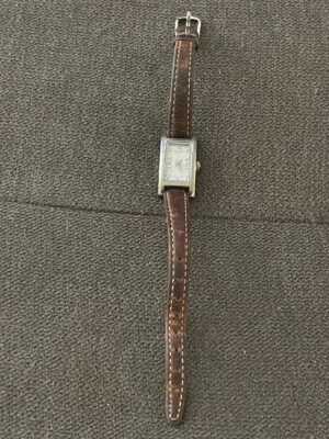 Reloj analógico de cuarzo para mujer Kenneth Cole New York KC2355 Foto 1 de 3