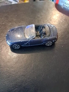 Maisto BMW Z4 1:18 Scale Model Car Blue - Picture 1 of 2