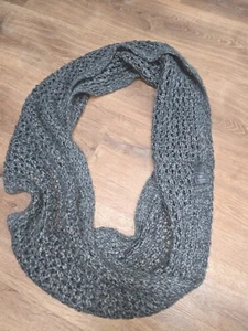 Womans Eddie Bauer Gray Infinity Scarf #1061 - Picture 1 of 3