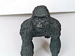 1990 Safari Ltd. GORILLA MALE retired item Gorgeous condition and beautiful - Picture 1 of 5
