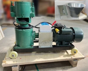 Easy Operate 220V Chicken Feed Pellet Mill Machine 3MM for Fishes Large Output - Picture 1 of 11