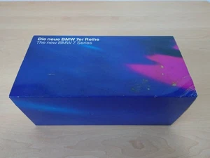 BMW Dealer Special 1/24 scale 740i 1994 E38 7 Series Finished Miniature Car el - Picture 1 of 10